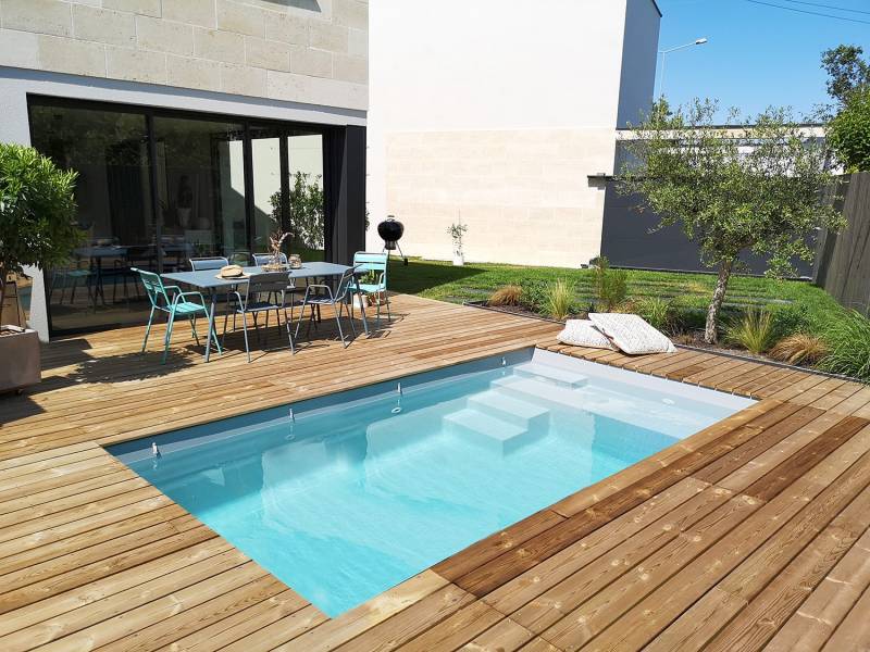 Pose mini piscine coque à Marseille - Maea